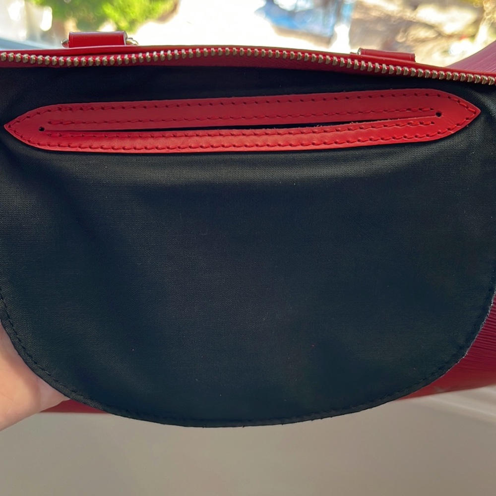 LV SPEEDY 25 RED EPI  UNBRANDED STRAP INCLUDED - Picture 15 of 17